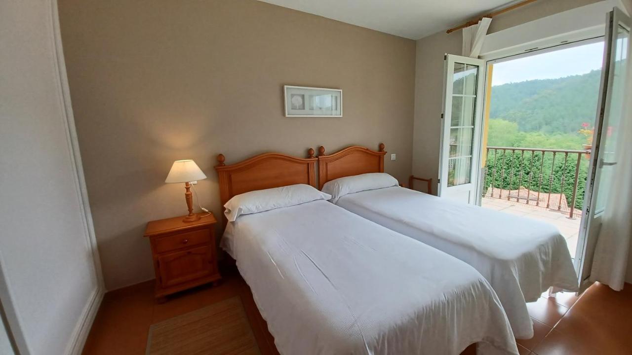 Apartamentos El Otero De Cudillero Soto de Luiña المظهر الخارجي الصورة